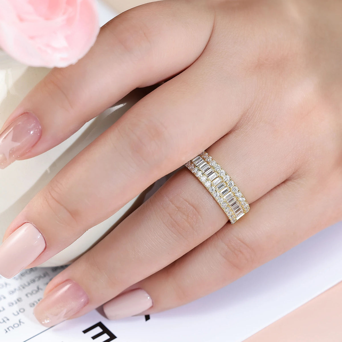 Newshe D Color GRA Certified Moissanite Rings for Women Solid 925 Sterling Silver Yellow Gold Color Wedding Engagement Ring