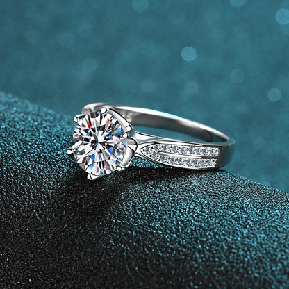NeeTim 0.5ct 1ct Moissanite Engagement Ring Women Proposal Rings S925 Sterling Silver with White Gold Plated Wedding Band