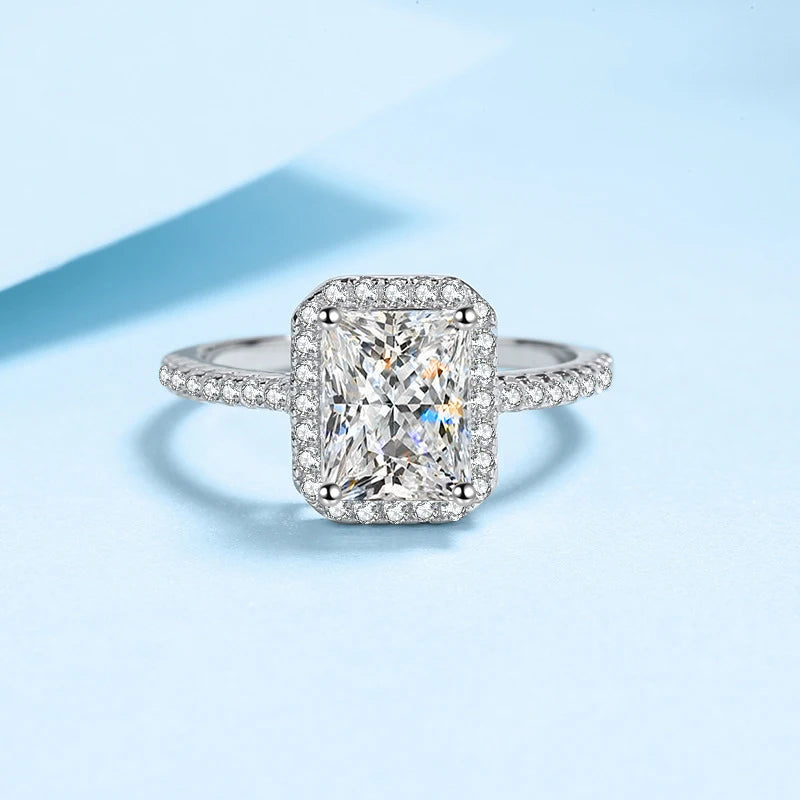 NeeTim 1ct 2ct Moissanite Ring for Women Emerald Radiant Cut Lab Diamond Rings Sterling Silver 925 with Gold Plated Wedding Band