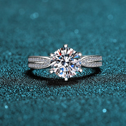 NeeTim 0.5ct 1ct Moissanite Engagement Ring Women Proposal Rings S925 Sterling Silver with White Gold Plated Wedding Band