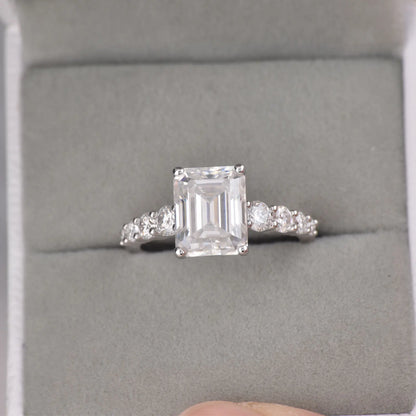 Newshe 4.0 Ct 8*10mm Emerald Cut Certified Moissanite Engagement Rings for Women Wedding Promise Ring with Luxury Jewelry Box