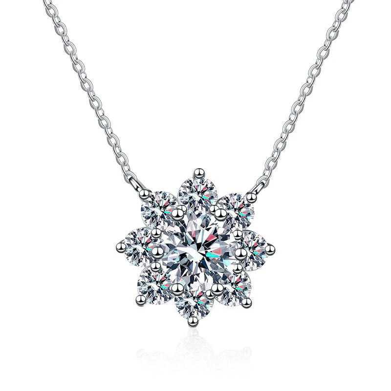NeeTim 1CT Moissanite Diamond Necklace For Woman Pendant 925 Silver Plated with White Gold Chains Party Bridal Fine Jewelry Gift