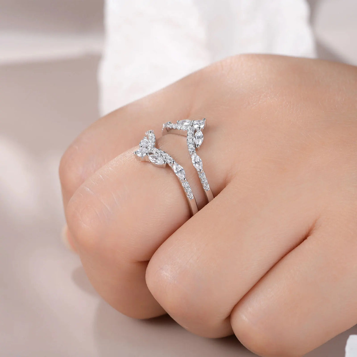 Newshe 925 Sterling Silver Moissanite/Zircons Wedding Ring Enhancers for Women Adjustable Crown Guard Band