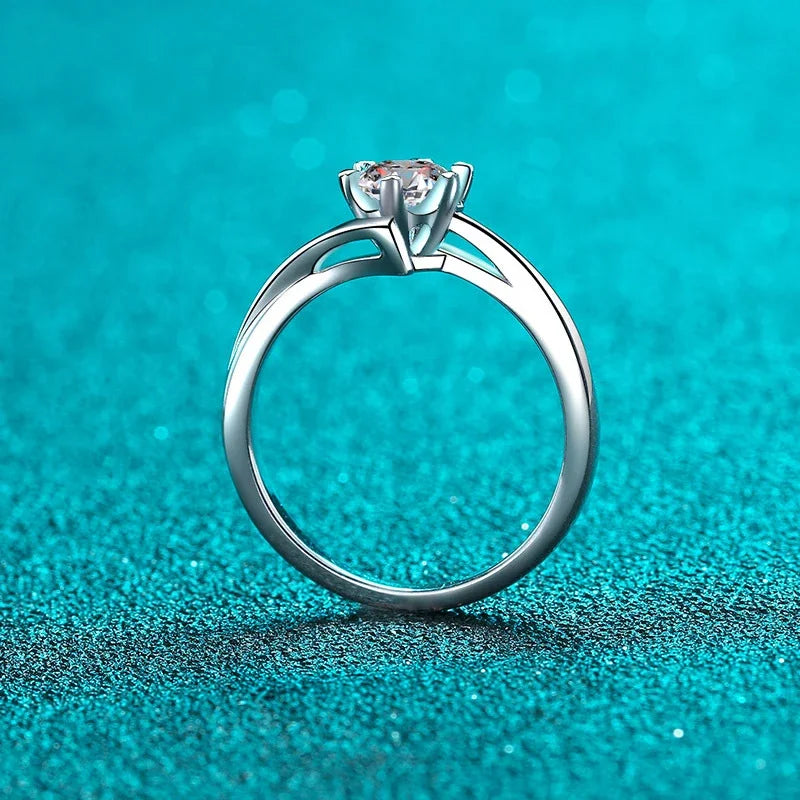 NeeTim 0.5ct 5mm Moissanite Ring Lab Diamond Solitaire Ring for Women Engagement Promise Bands Wedding Band Fine Jewelry