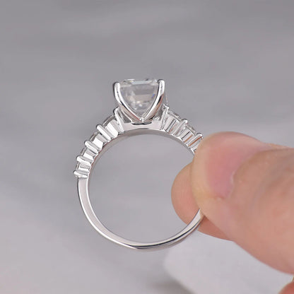 Newshe 4.0 Ct 8*10mm Emerald Cut Certified Moissanite Engagement Rings for Women Wedding Promise Ring with Luxury Jewelry Box