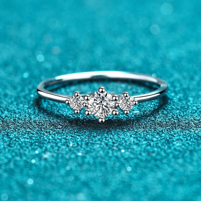 NeeTim Full D Color Moissanite Rings for Women 925 Sterling Silver Lab Diamond Wedding Engagement Ring Jewelry Band Gemstone
