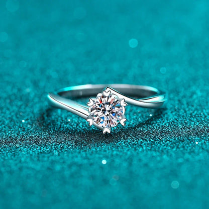 NeeTim 0.5ct 5mm Moissanite Ring Lab Diamond Solitaire Ring for Women Engagement Promise Bands Wedding Band Fine Jewelry