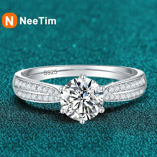 NeeTim 0.5ct 1ct Moissanite Engagement Ring Women Proposal Rings S925 Sterling Silver with White Gold Plated Wedding Band